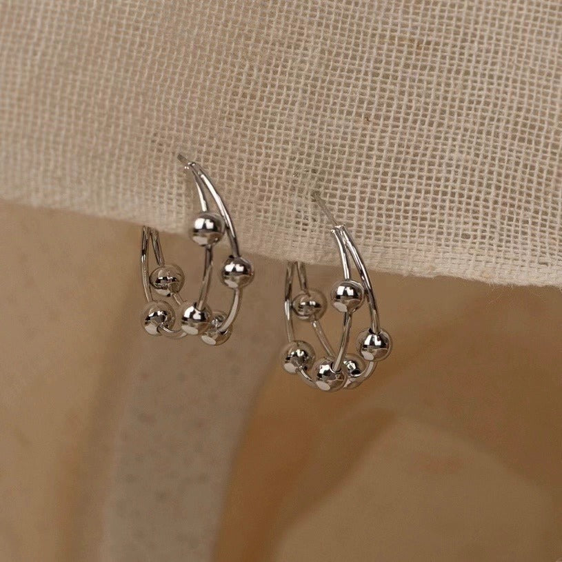 Cold Wind Metal Beads Hoop Earrings Female Ear Ring